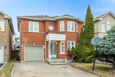 68 Lavender Place, Vaughan, On L4l 9b3