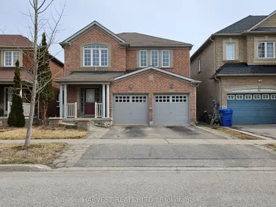 30 Hiram Johnson Road, Whitchurch-Stouffville, ON L4A 0G7