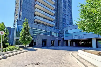 55 Oneida Crescent 1807, Richmond Hill, On L4b 0e8