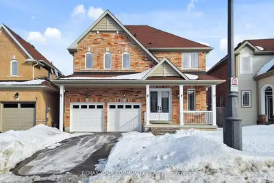 25 Bache Avenue, Georgina, On L4p 0c7