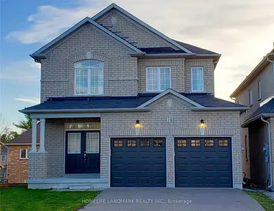 74 Herefordshire Crescent Bsmt, Newmarket, On L9n 0b6
