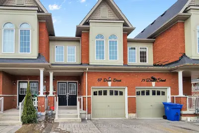 67 Drum Street, Whitchurch-Stouffville, ON L4A 4N8