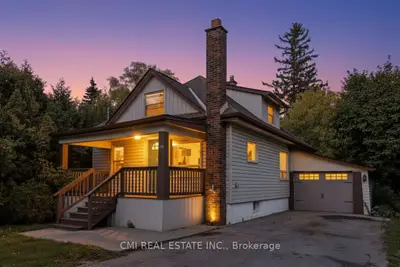 153 Clarence Street, Vaughan, On L4l 1l4