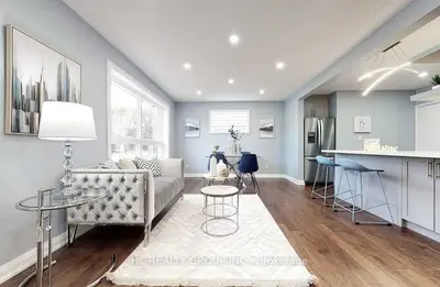 101 Cartier Crescent, Richmond Hill, ON L4C 2N3