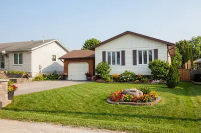69 Beechwood Avenue, Brock, ON L0K 1A0