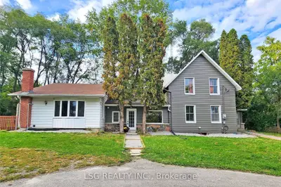 754 The Queensway S Main, Georgina, On L4p 4c9