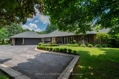 3 Marilyn Avenue, Whitchurch-stouffville, On L4a 2c8