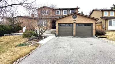 304 Reading Place, Newmarket, On L3y 6h5