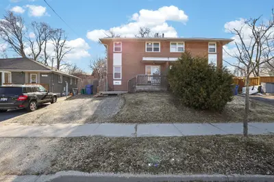 226 Septonne Avenue, Newmarket, ON L3Y 2W6