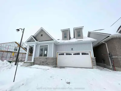 65 Schortinghuis Street, Georgina, On L0e 1r0