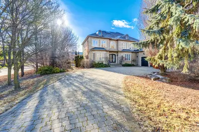 87 Arnold Avenue, Vaughan, On L4j 1b6