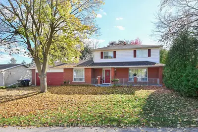 9 Greenaway Street, New Tecumseth, On L0g 1w0