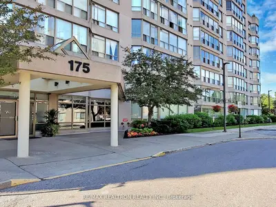 175 Cedar Avenue 208, Richmond Hill, On L4c 9v3