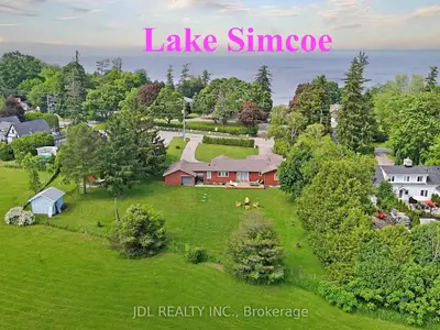 11 Hedge Road, Georgina, On L0e 1r0