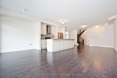 99 Causland Lane, Richmond Hill, On L4s 0g5