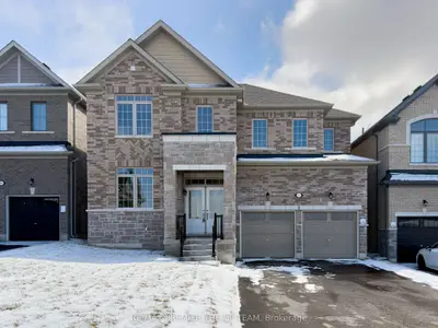 67 Lawrence D. Pridham Avenue, New Tecumseth, ON L9R 0X4