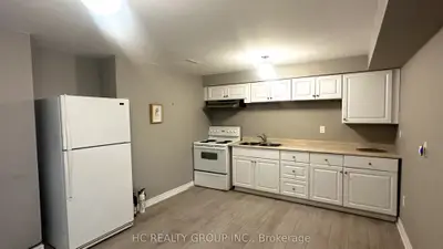 821 Walsh Court Bsmt, Newmarket, On L3x 2v3