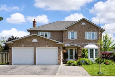 691 Shanahan Boulevard, Newmarket, ON L3X 1P8