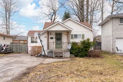 20 Riveredge Drive, Georgina, ON L4P 2N9