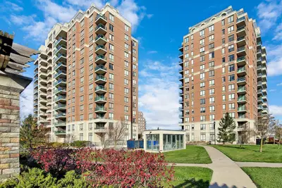 310 Red Maple Road 302, Richmond Hill, On L4c 0t7