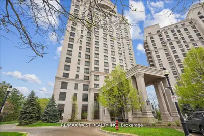 9255 Jane Street 405, Vaughan, On L6a 0k1