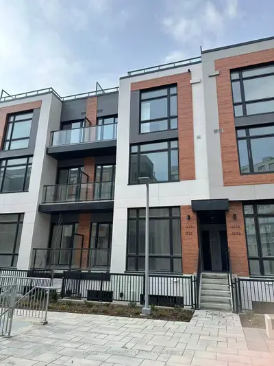 8 David Eyer Road 1224, Richmond Hill, On L4s 0n3
