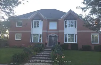 705 Gagnon Place, Newmarket, On L3x 1v8