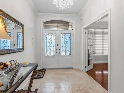59 Black Walnut Crescent, Richmond Hill, On L4b 3s3