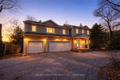 142 Hillsview Drive, Richmond Hill, On L4c 1t2