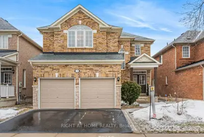 9 Alyssum Court Lower, Richmond Hill, On L4e 4m7