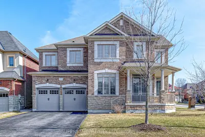 1070 Wilbur Pipher Circle, Newmarket, On L3x 3h7