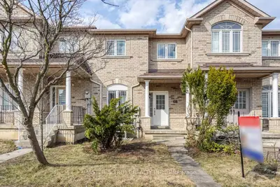 68 Forestwood Street, Richmond Hill, On L4s 2k3