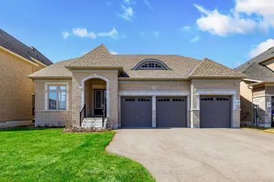 28 Bellflower Crescent, Adjala-tosorontio, On L0g 1w0