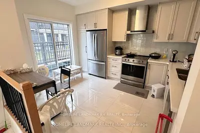112 Clippers Crescent, Whitchurch-stouffville, On L4a 4x7