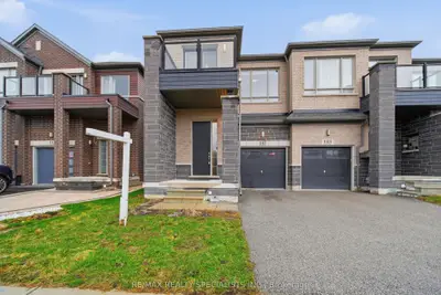 147 Landolfi Way, Bradford West Gwillimbury, ON L3Z 4L7