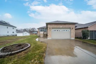 1092 Alfred Street, Innisfil, On L0l 1c0