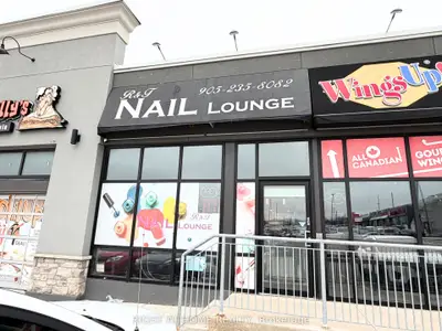 54 Davis Drive B, Newmarket, ON L3Y 2M7