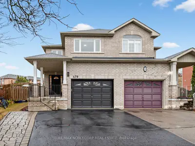 479 Greig Circle, Newmarket, On L3y 8s7