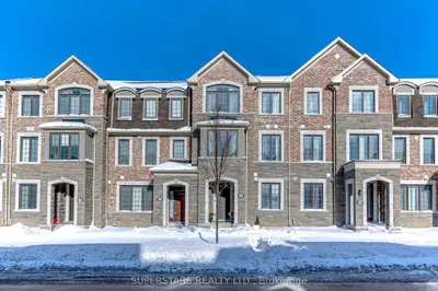 88 William F Bell Parkway, Richmond Hill, On L4s 0k4