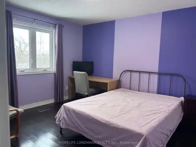 45 Briggs Avenue, Richmond Hill, On L4b 1n7