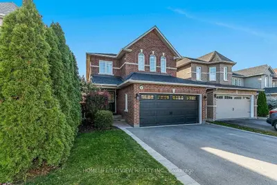 644 Mcbean Avenue Lower, Newmarket, ON L3X 2J5