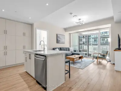 375 Sea Ray Avenue 233, Innisfil, ON L9S 0N9