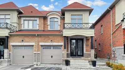 642 Sweetwater Crescent, Newmarket, ON L3X 0H5
