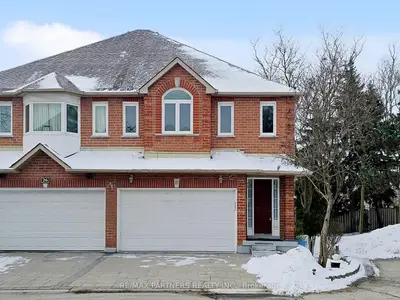 50 Rubin Street #27, Richmond Hill, On L4b 3l5