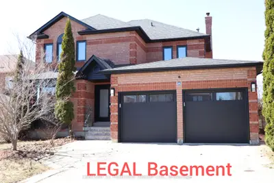 88 Tulip Street, Georgina, On L4p 1c7