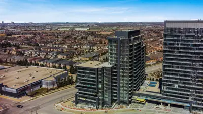 10 Gatineau Drive 817, Vaughan, On L4j 0l2