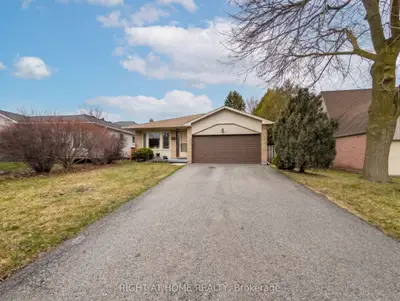505 London Road, Newmarket, On L3y 6e4