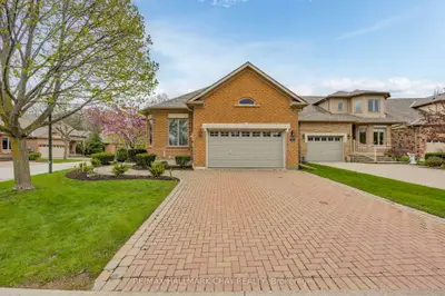 1 Fortuna Circle, New Tecumseth, On L9r 1z3