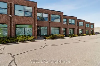 242 Applewood Crescent 10, Vaughan, On L4k 4e5