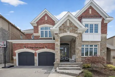 72 Ridge Gate Crescent, East Gwillimbury, On L0g 1m0